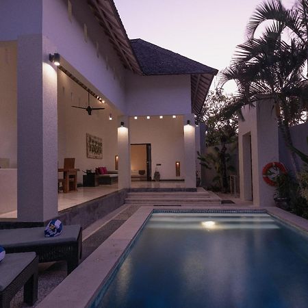 The Seminyak Suite - Private Villa Εξωτερικό φωτογραφία