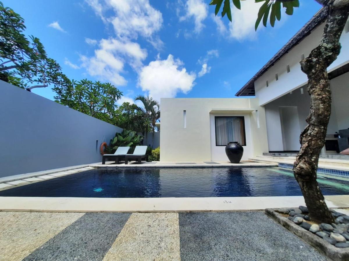 The Seminyak Suite - Private Villa Εξωτερικό φωτογραφία