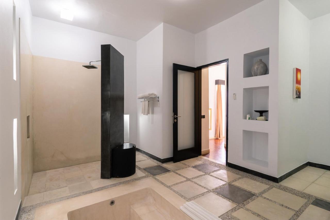 The Seminyak Suite - Private Villa Εξωτερικό φωτογραφία