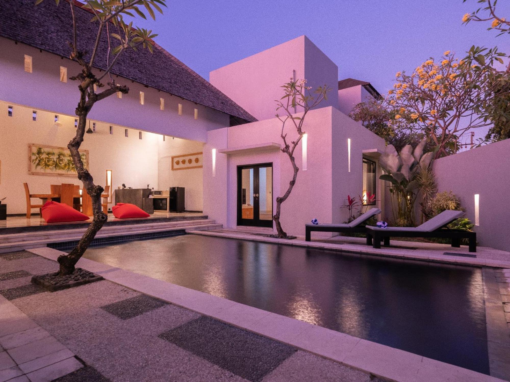 The Seminyak Suite - Private Villa Εξωτερικό φωτογραφία