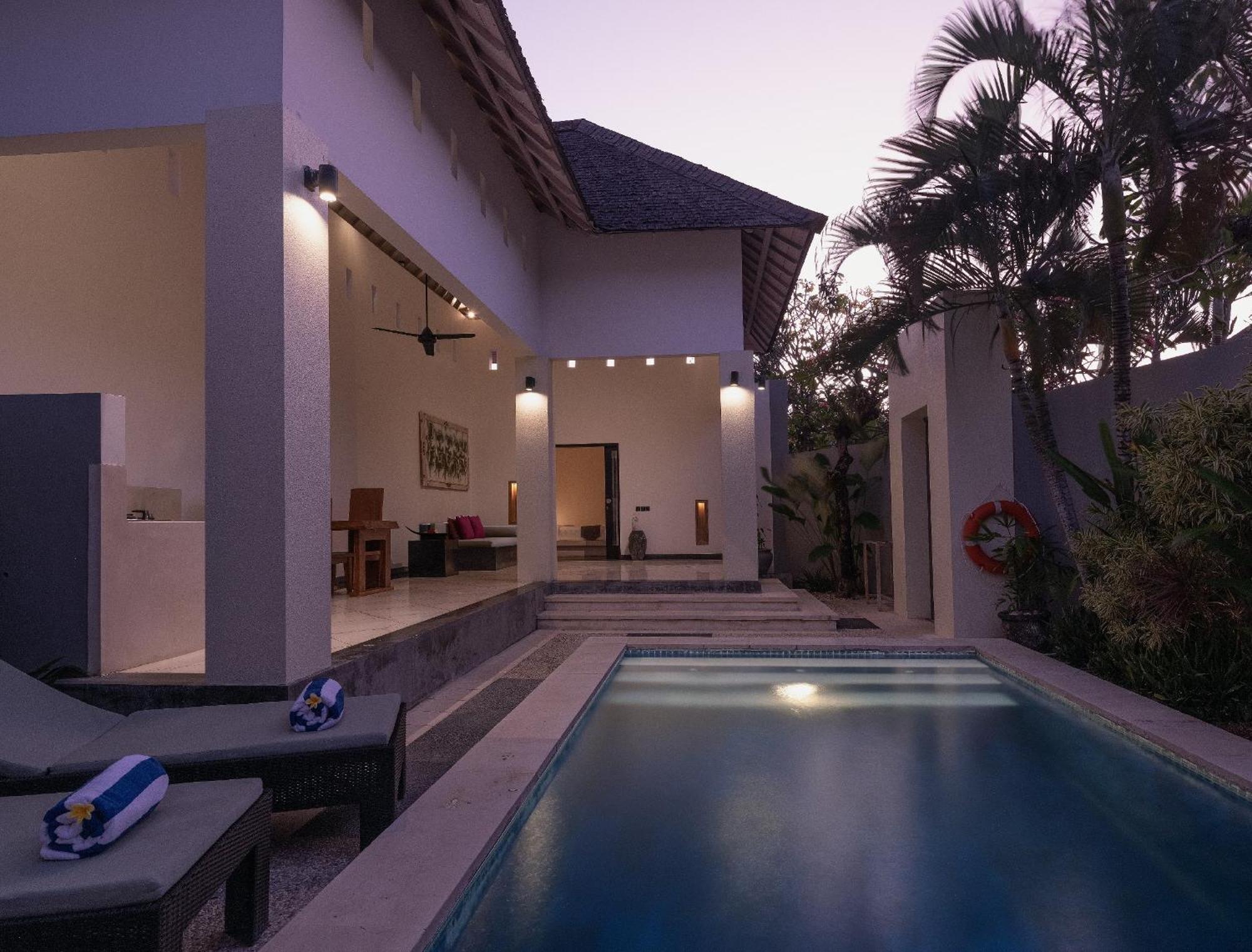 The Seminyak Suite - Private Villa Εξωτερικό φωτογραφία
