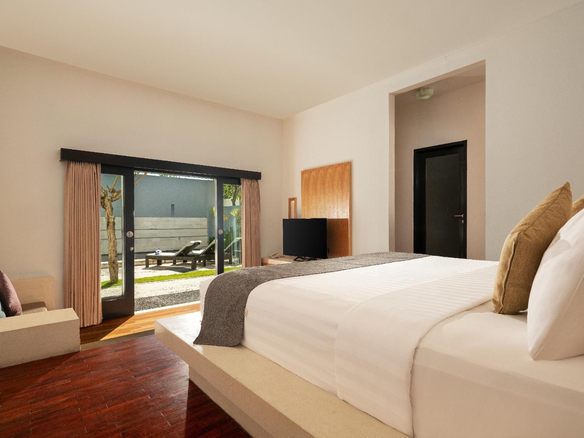 The Seminyak Suite - Private Villa Εξωτερικό φωτογραφία
